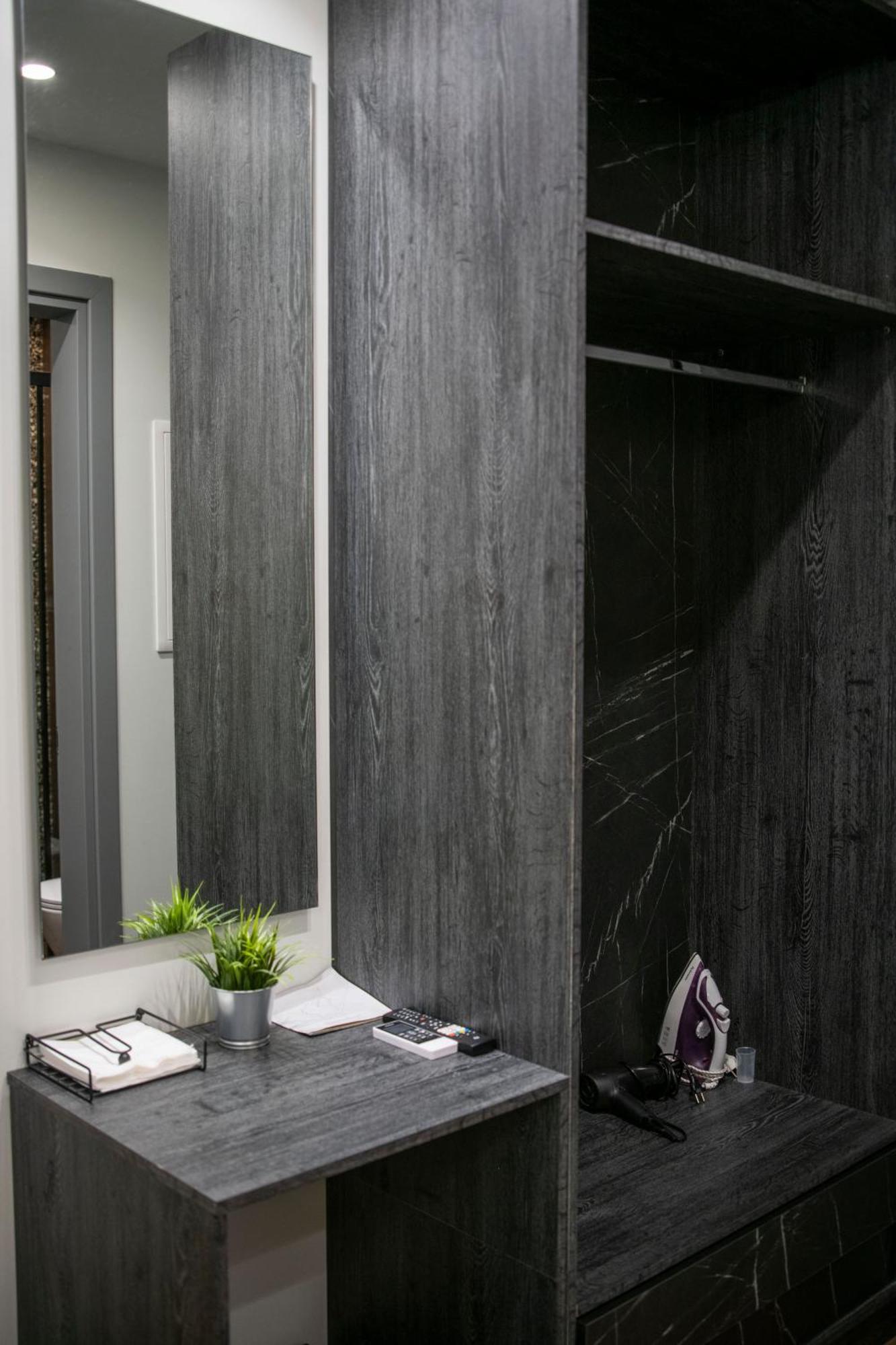 Rooster Suites Atina Dış mekan fotoğraf