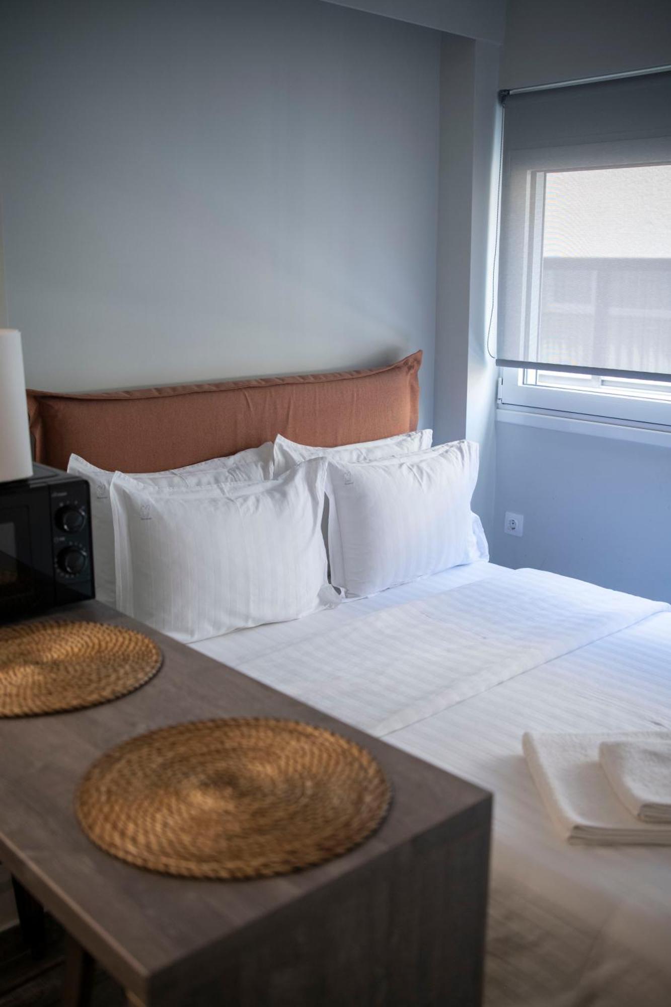 Rooster Suites Atina Dış mekan fotoğraf