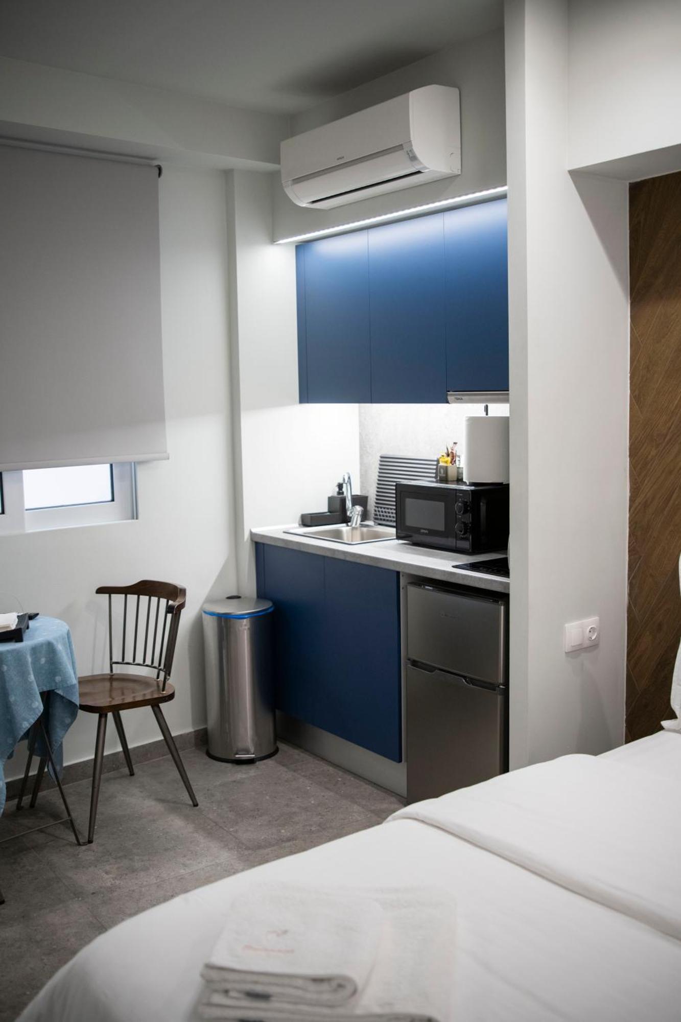 Rooster Suites Atina Dış mekan fotoğraf