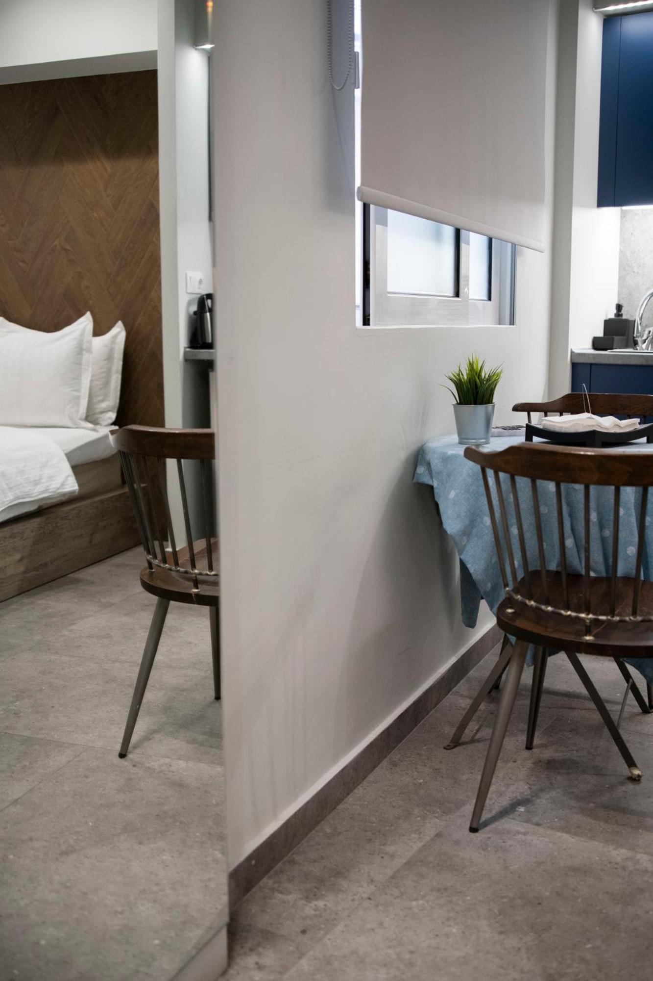Rooster Suites Atina Dış mekan fotoğraf