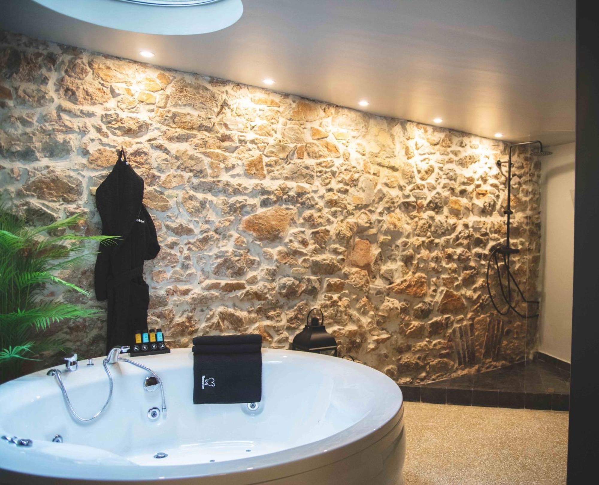 Rooster Suites Atina Dış mekan fotoğraf